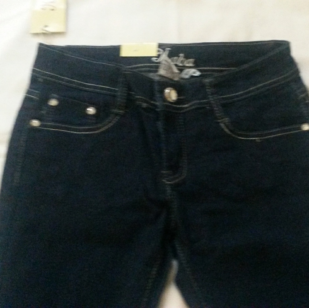 KABA JEAN'S - Picture 2 of 5